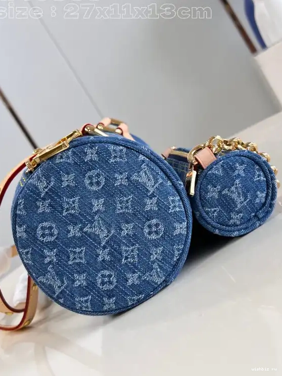 WIS VUITTON TRUNK LOUIS PAPILLON 0513